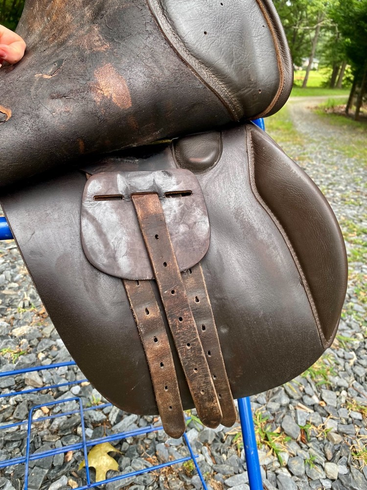 Close Contact / Jump Saddle, 17"