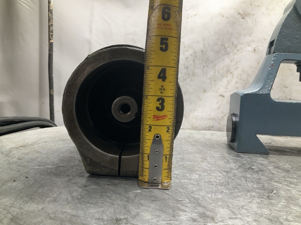 Bridgeport + Milling Machine Right Angle Horizontal Attachment