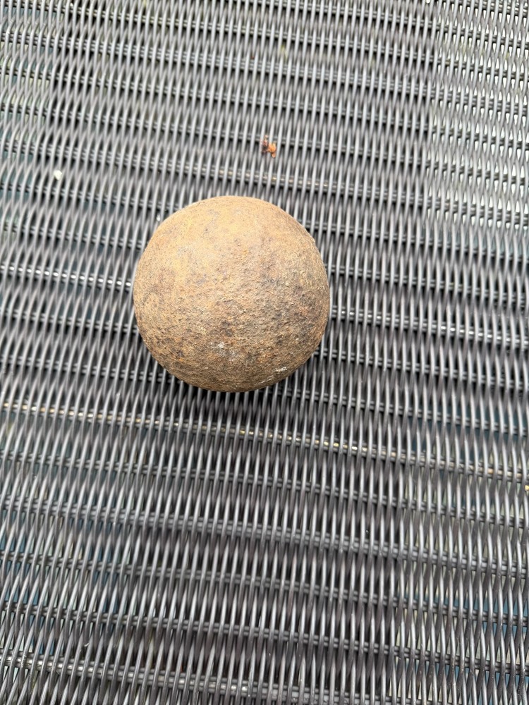 Solid Iron dug civil war cannon ball