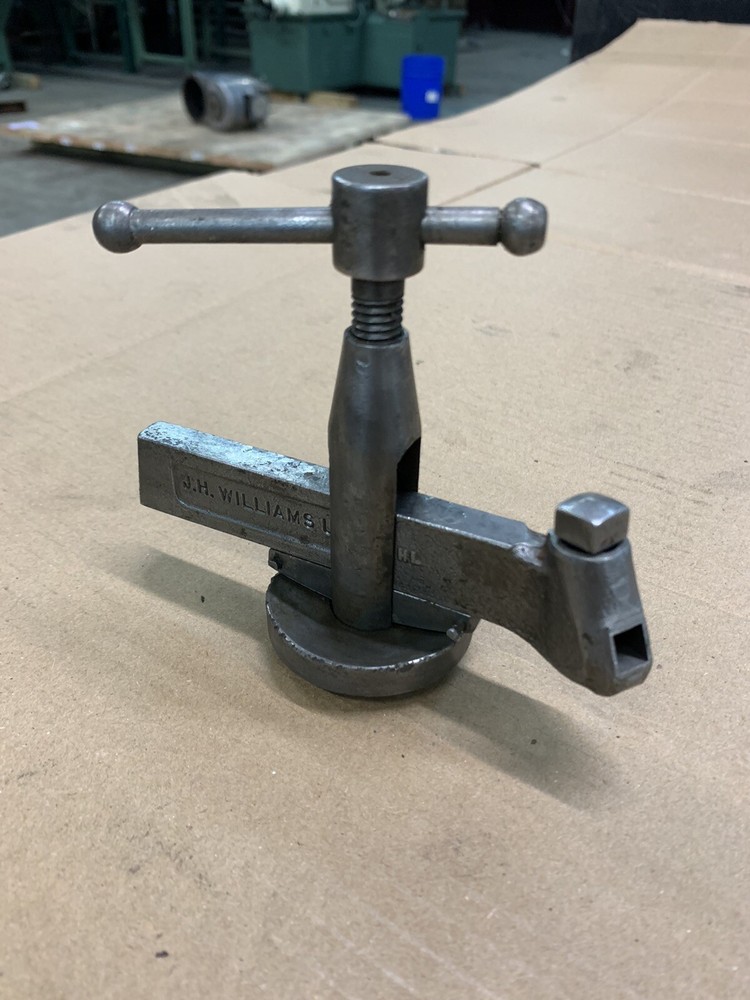 Rocker Type Tool Holder Roughly 7/16 Tool Opening