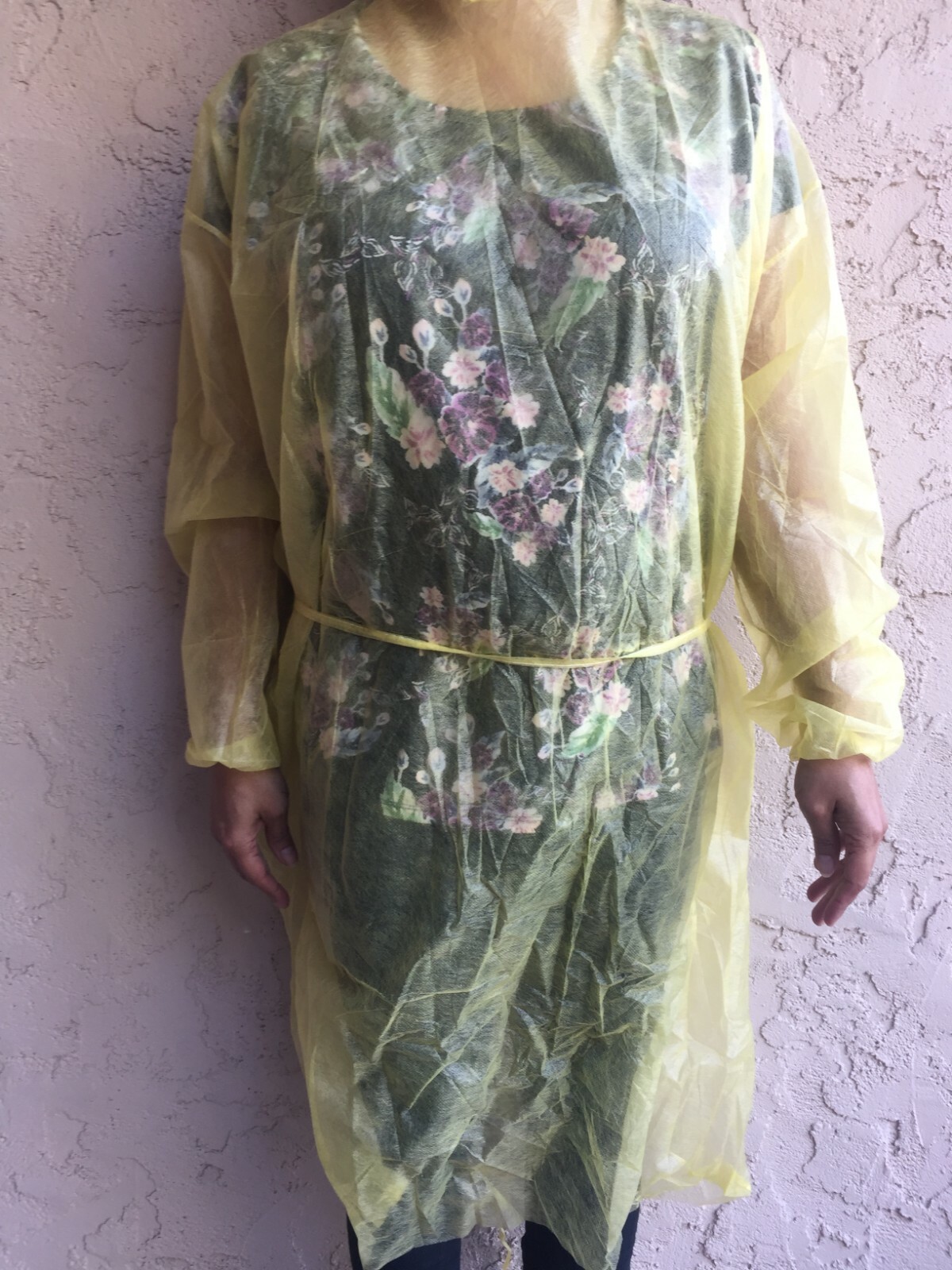 Disposable Isolation Gown, Universal Size - Pack of 10 Gowns Color Yellow