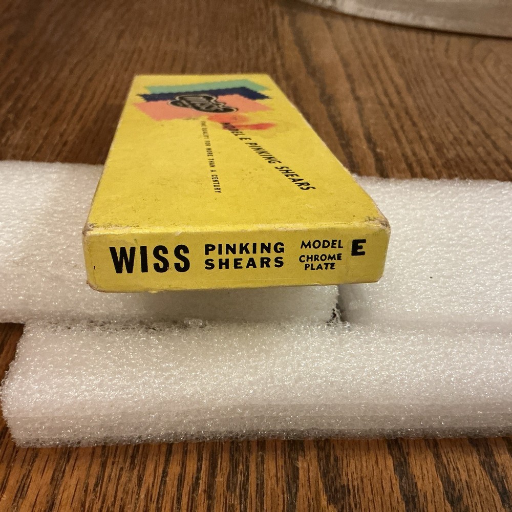 Wiss Pink-Rite,Model E Pinking Shears,gently used stored condition