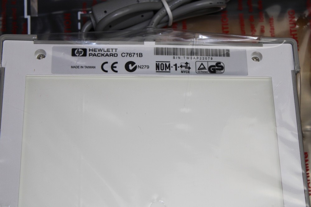 NEW Open Box Hewlett Packard ScanJet XPA Transparency Backlight Adapter C7671B