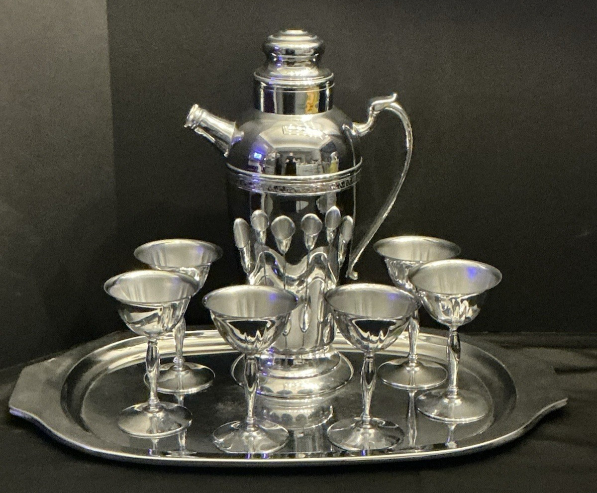 MCM STAINESS CHROME COOCKTAIL SET MARTINI SHAKER, TRAY, CUPS