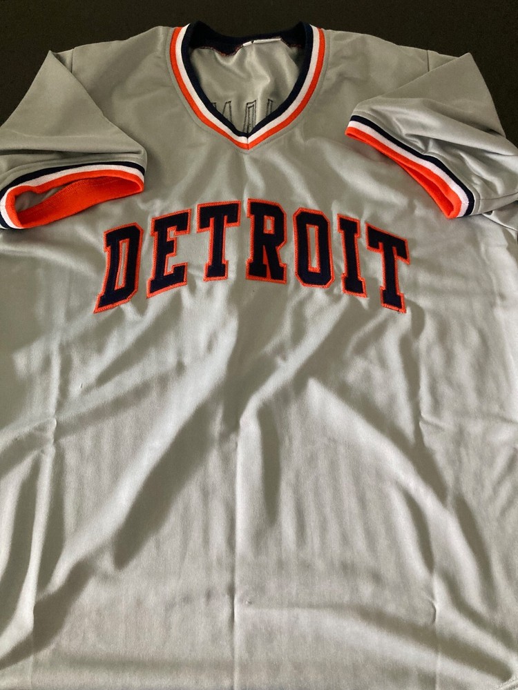 Tigers Willie Hernandez signed jersey W/COA