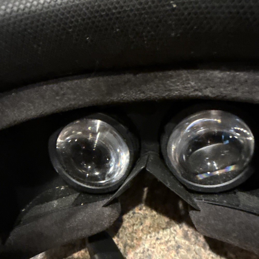 HP Windows Mixed Reality VR Headset Developers Edition - Cable & Controllers