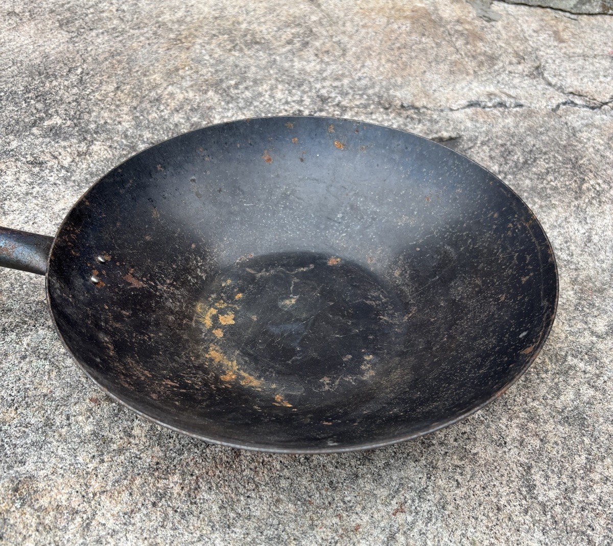 Hand Forged Carbon Steel 12” Flat Bottom Wok WEYH Gan Shan Single Handle USA