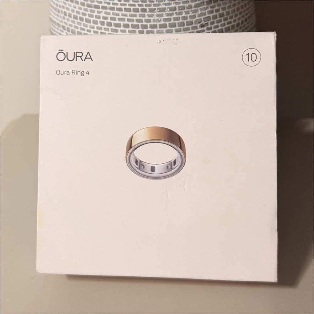 Oura Ring 4 Gold - Size 10
