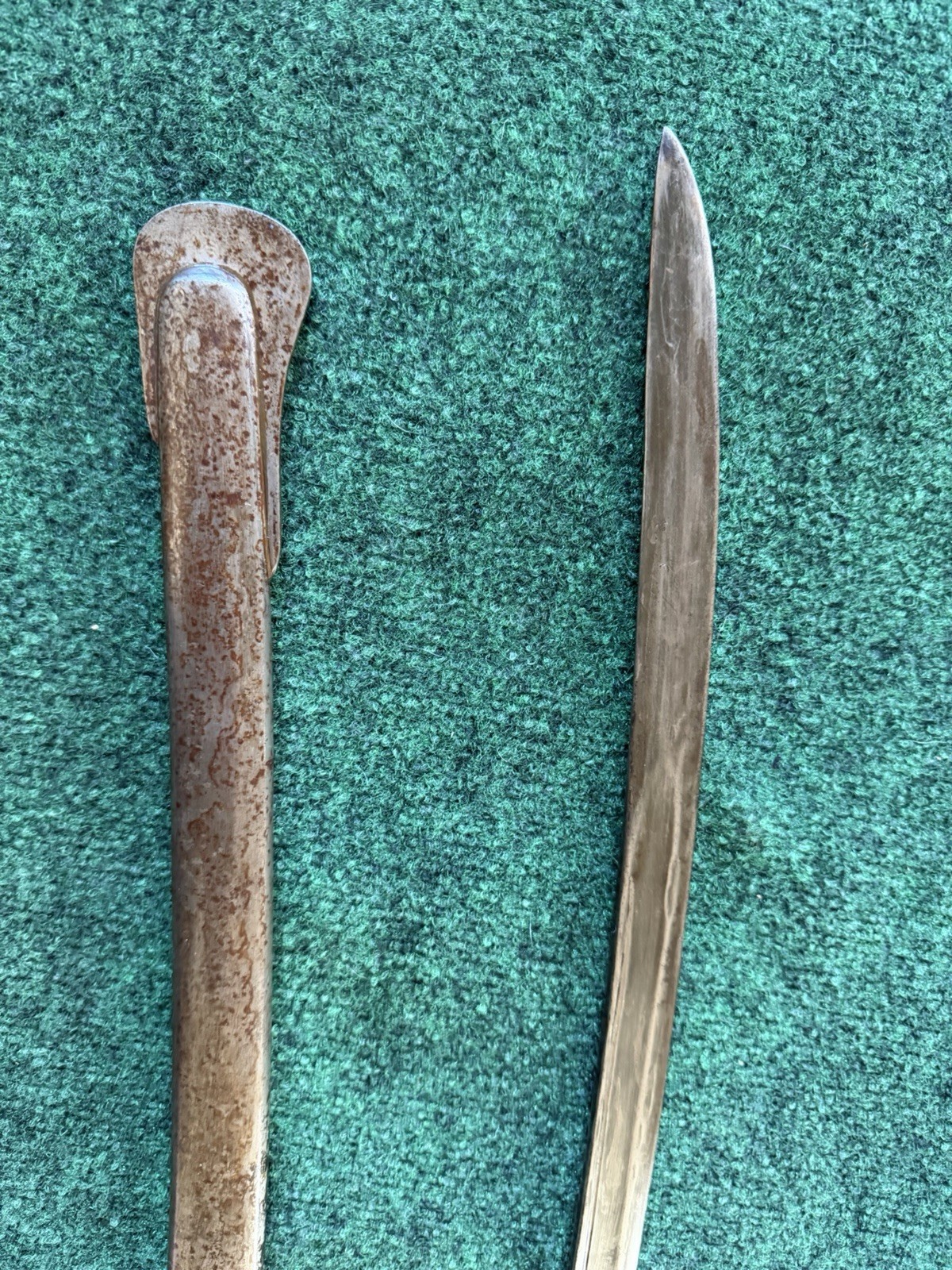 US CIVIL WAR CAVALRY SWORD WITH SCABBARD DATED 1862