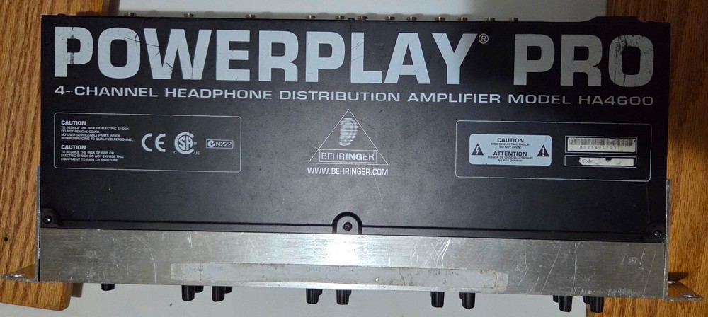 Behringer HA4600 Powerplay  Pro 4 Chan Headphone Distribution Amp