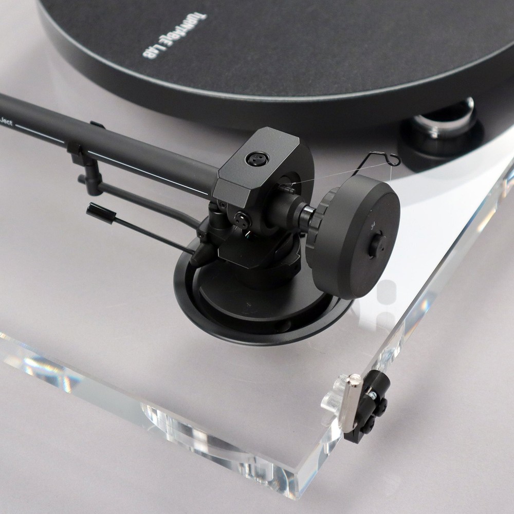 Pro-Ject: XA B Balanced Acrylic Turntable