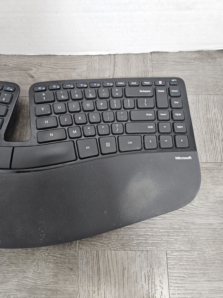Microsoft - Sculpt Ergonomic Wireless Desktop Keyboard - NO USB