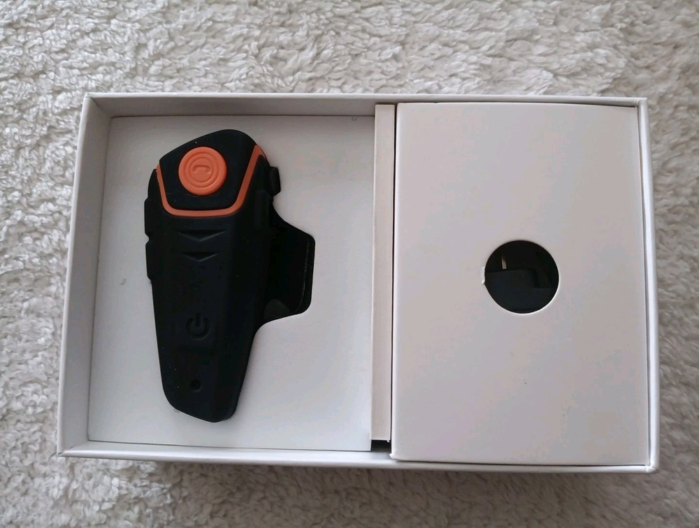 Yideng Motorcycle Bluetooth Headset.