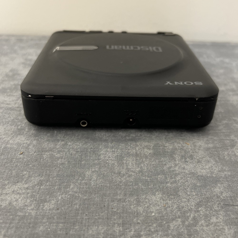 1990 Sony Discman D-2 Compact Portable CD Player For Parts