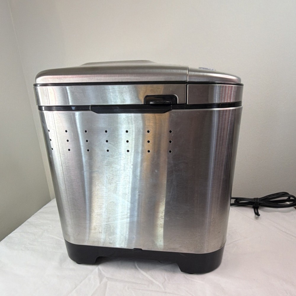 Cuisinart Compact Bread Maker CBK-110 Stainless Steel 12 Programs Tested Works