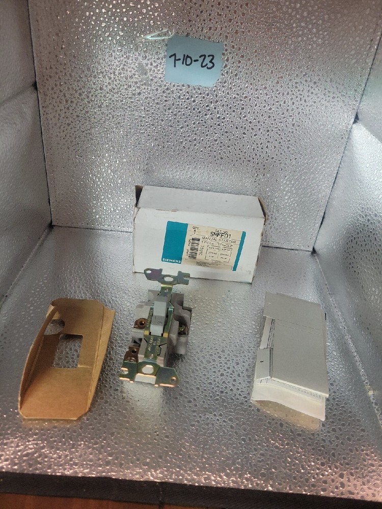 Siemens SMFF01 Manual Starter 1-pole Toggle Starter *MISSING SCREWS*