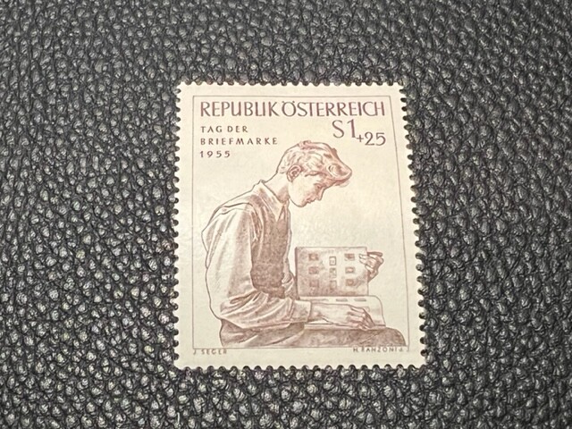 Austria B296 MH