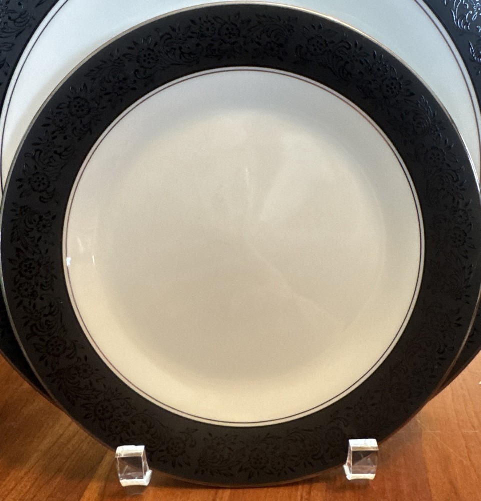Noritake Mirano (5) Piece Place Setting #6878