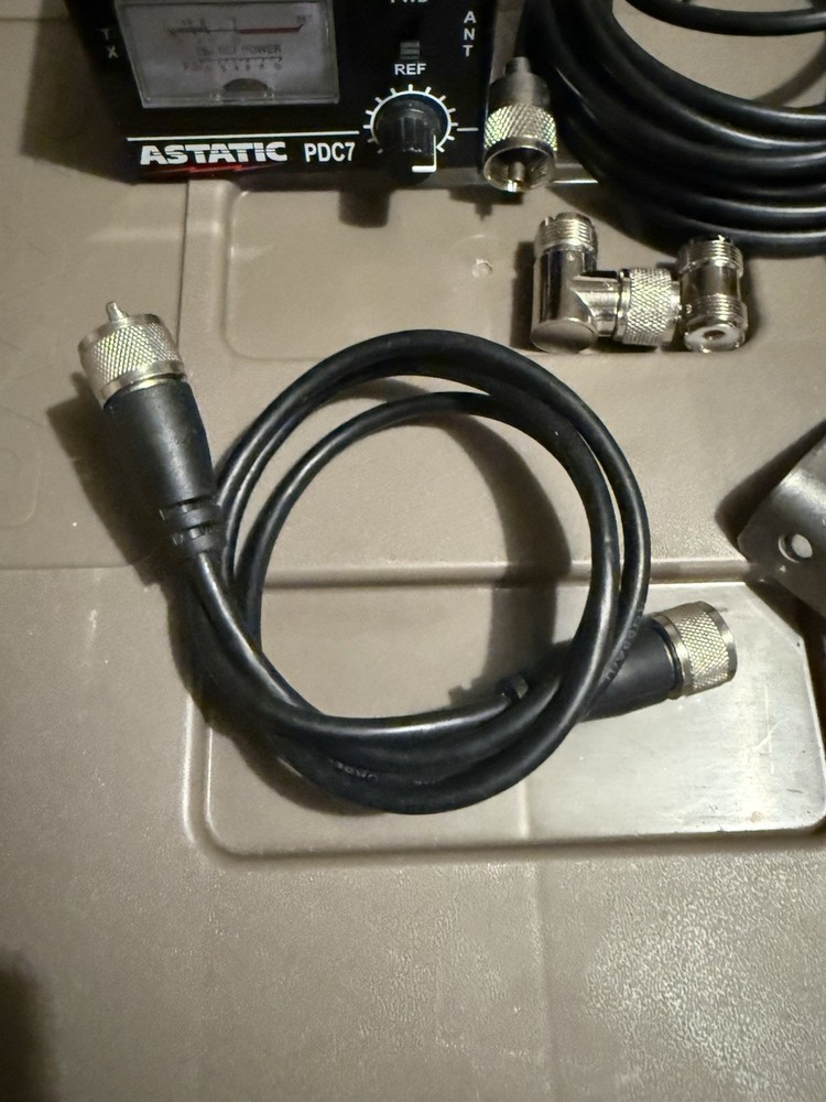 Astatic PDC7 Compact 3 Function SWR Meter An Antenna Cable