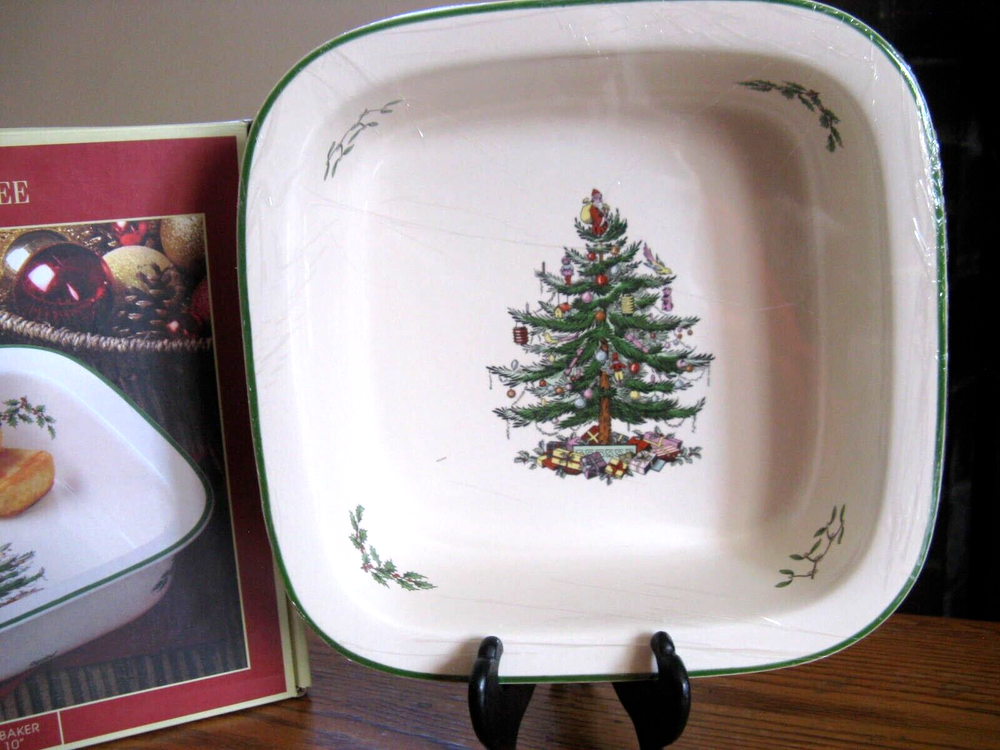 Spode Portmeirion Group Christmas Tree 10" Square Baker NIB
