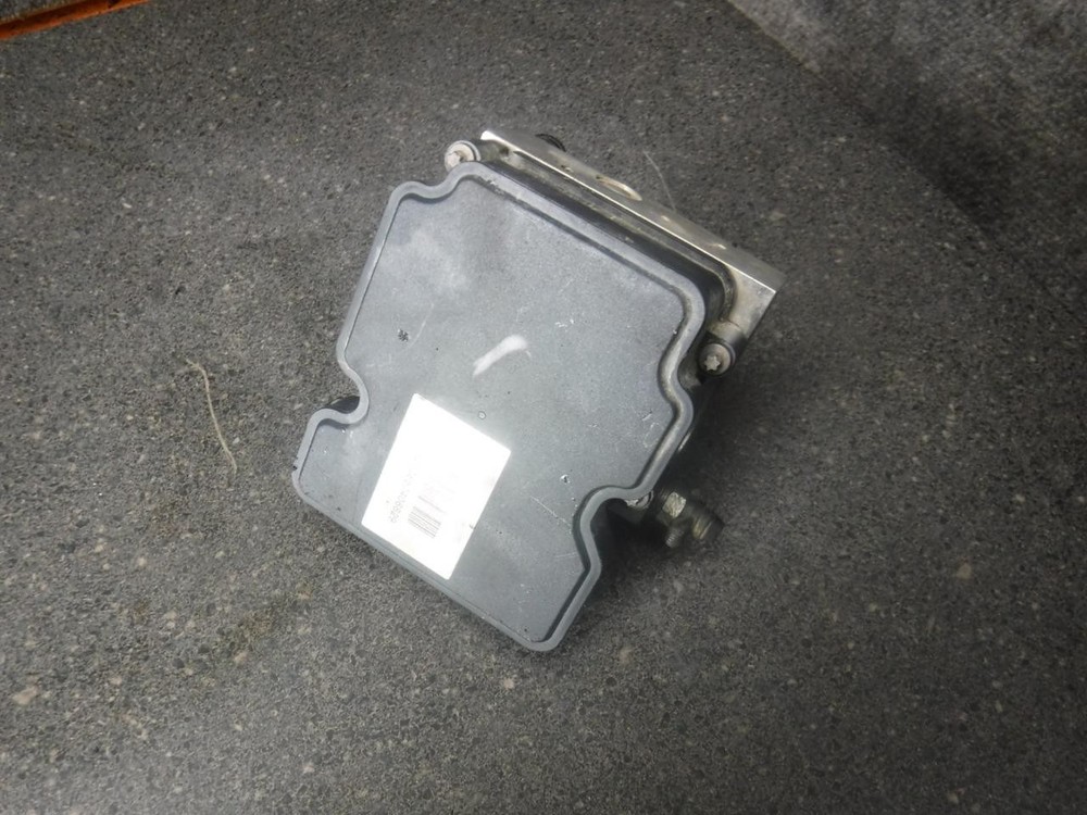 14 Can-Am Spyder Roadster ABS Module Pump 79F