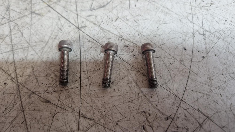 YAMAHA YZF R7 2025 LOCKSET
