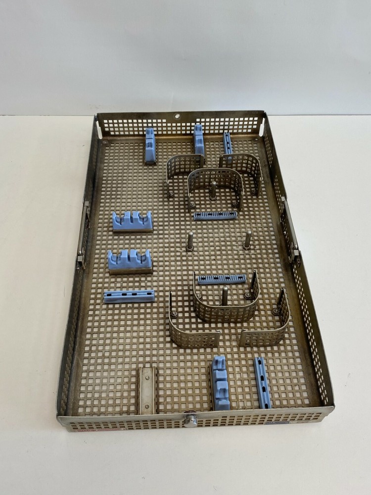 Summit / Intrusafe IN-8939 Sterilization / Instrument Tray