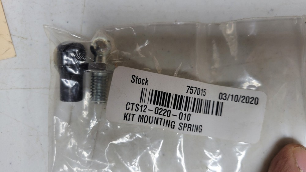 CTS12-0220-010 KIT MOUNTING SPRING 757015