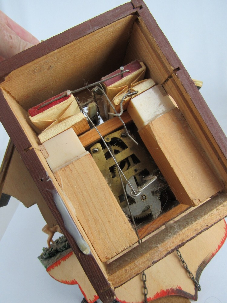 cuckoo clock vintage CHALET old Germany painted 1960's