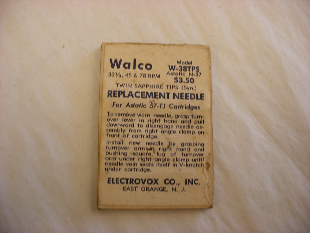 Phonograph Gramophone Needle Tin & Packets - Walco Replacement Needle #2035