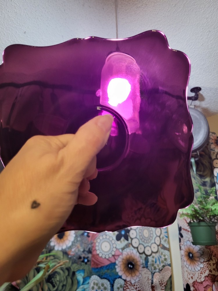 L.E. Smith Black Amethyst Mt. Pleasant keyhole handled serving plate