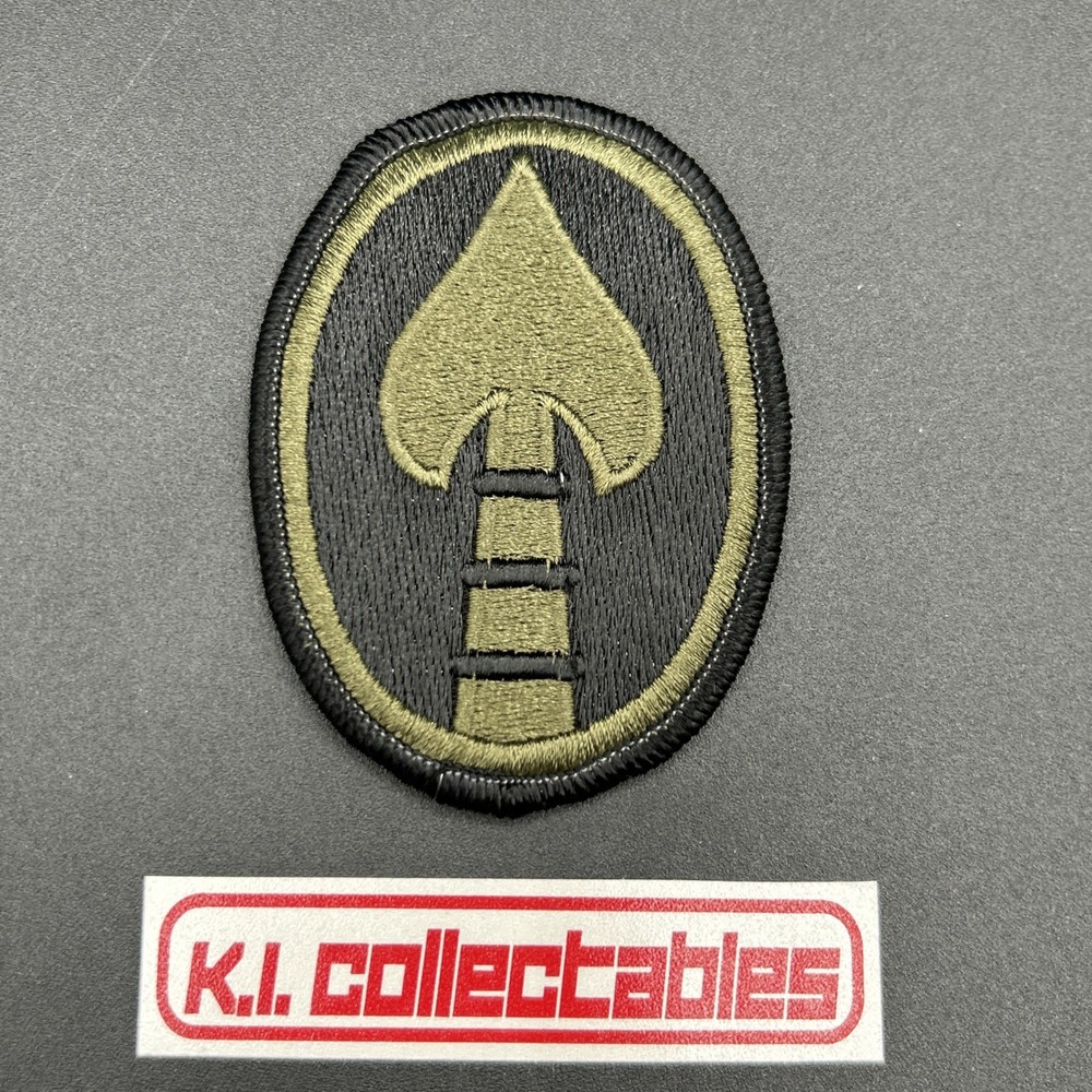 Army Patch:  U.S. Special Operations Command - subdued, merrowed edge