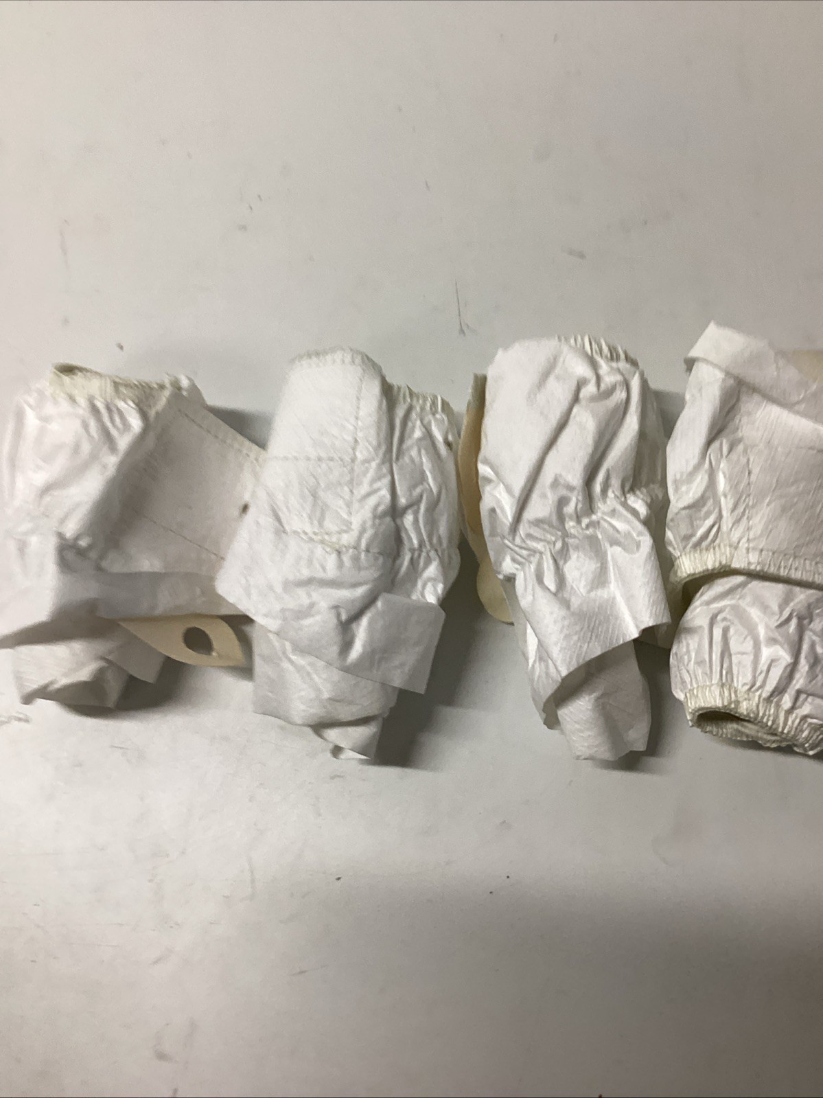 3M L-121 Face Seals Pack Of 4(Not Original Package) V-204