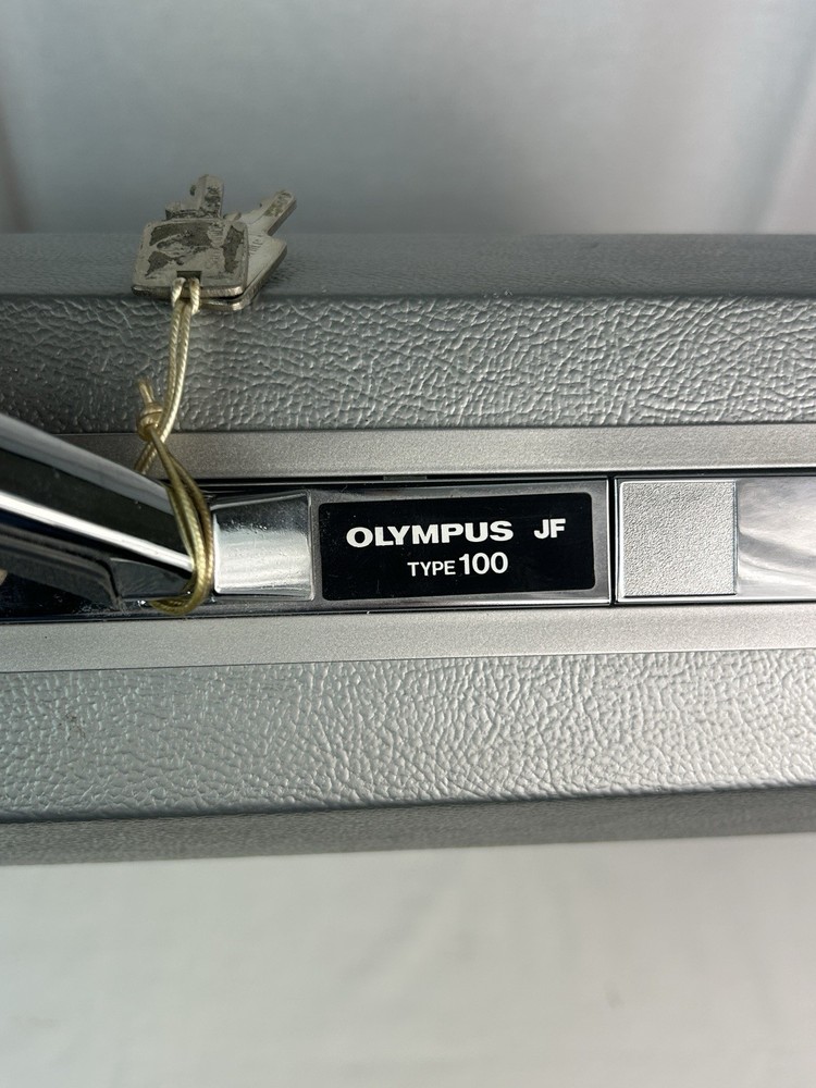 Olympus EVIS JF-100 Duodenoscope Hard Locking Carry Case with Keys