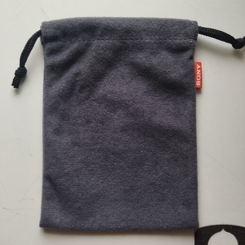 Sony Gray Portable Bag For MD Player Adjustable Straps Used
