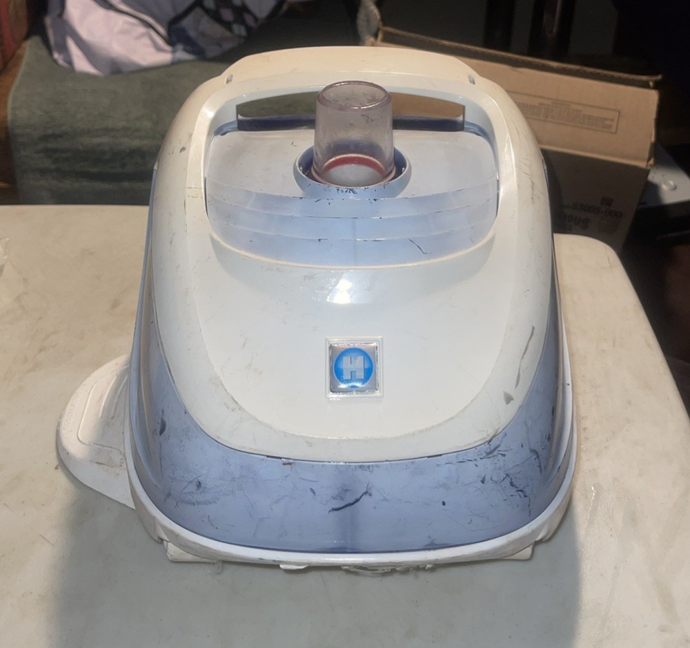 Hayward W3925ADC Navigator Pro Automatic Suction Pool Cleaner