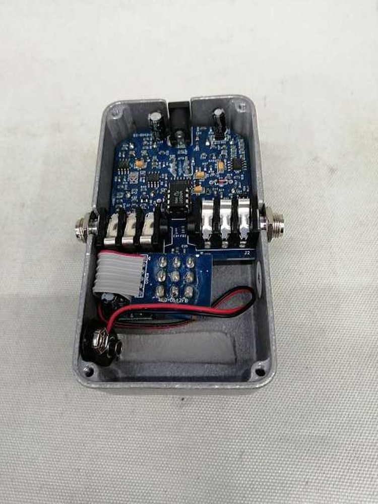 Electro-Harmonix Bass Clone Chorus