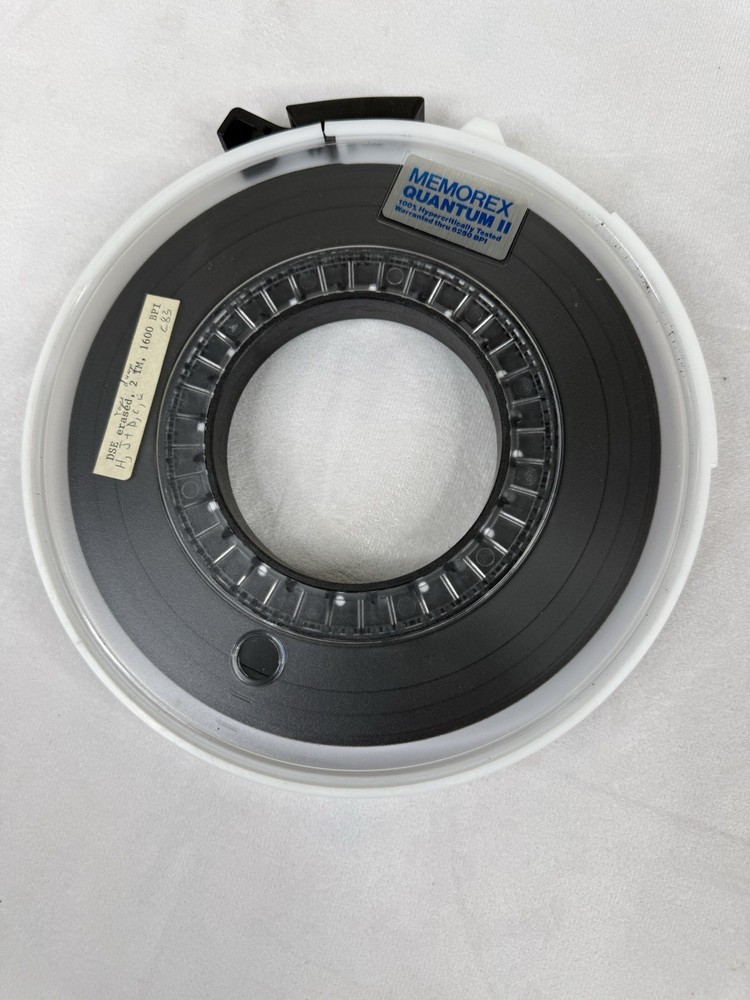 Memorex Quantum II 8” 1600 BPI Data Tape Reel Vintage