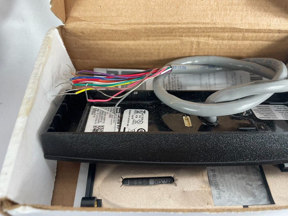 HID 910PBNNEK20000 Mullion Reader