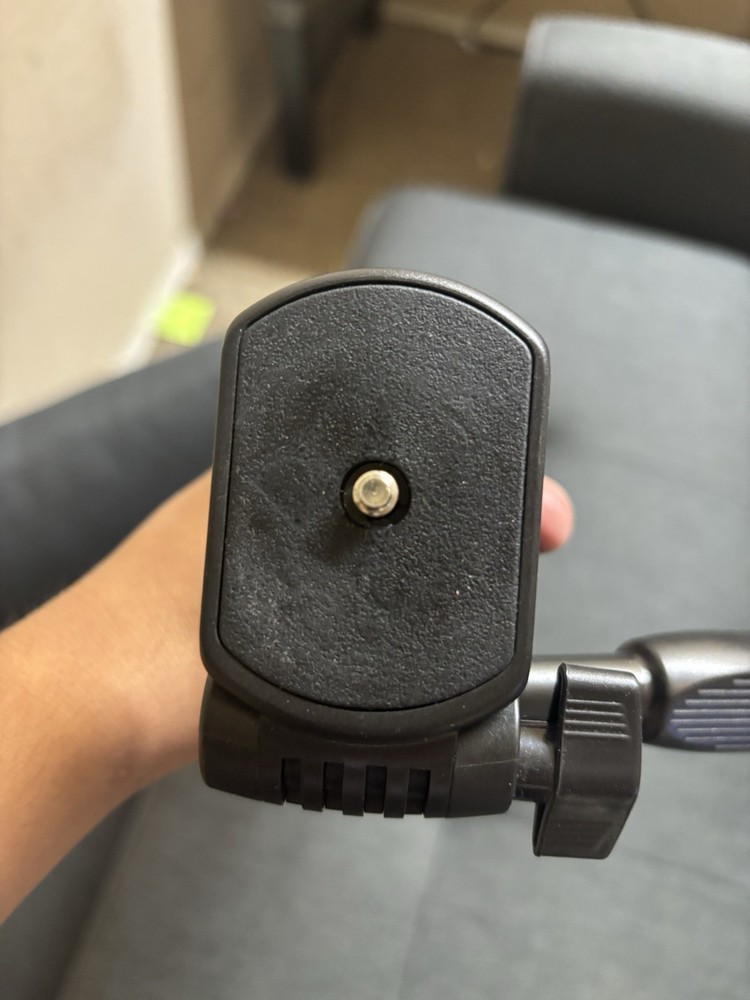 TESTED Videology Camera 24C708AF w/ Tripod Adjustable Foldable 5MP ID Camera