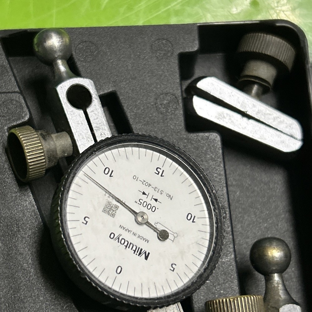Mitutoyo 513-402-10E Quick Set Horizontal Dial Test Indicator: 0.03" Range (G11)