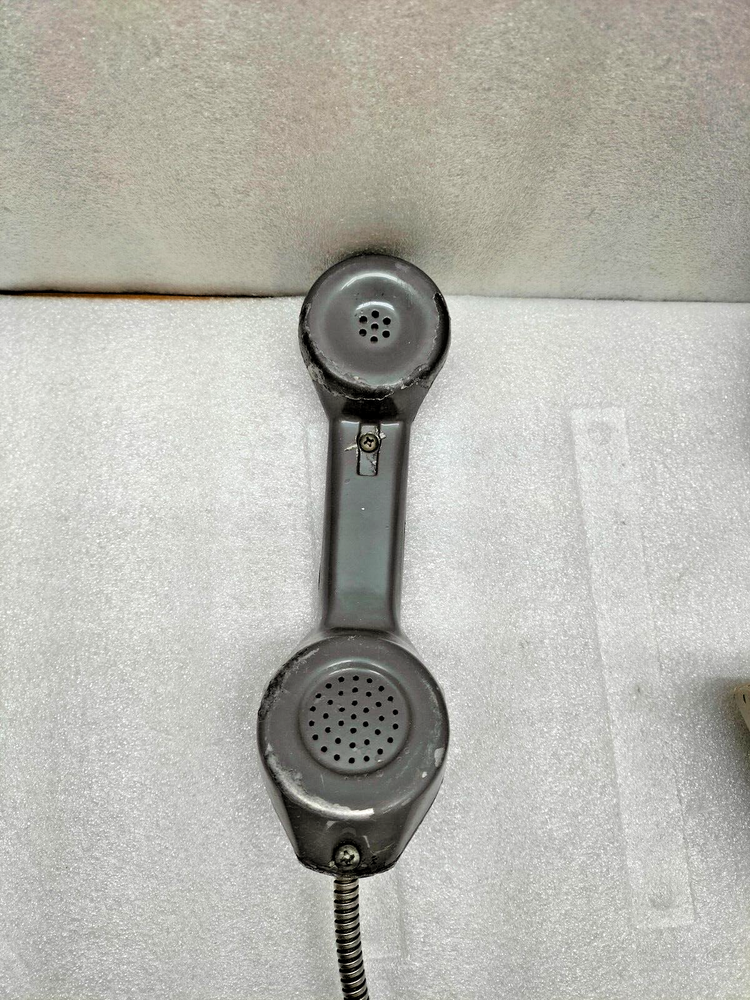 LE LAS EXPLOSION PROOF TELEPHONE