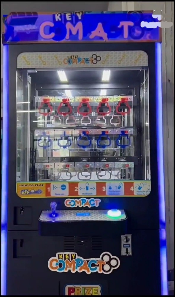 KEY COMPACT 🔑, Lucky Key Master Prize,Skill Redemption Vending Machine Arcade