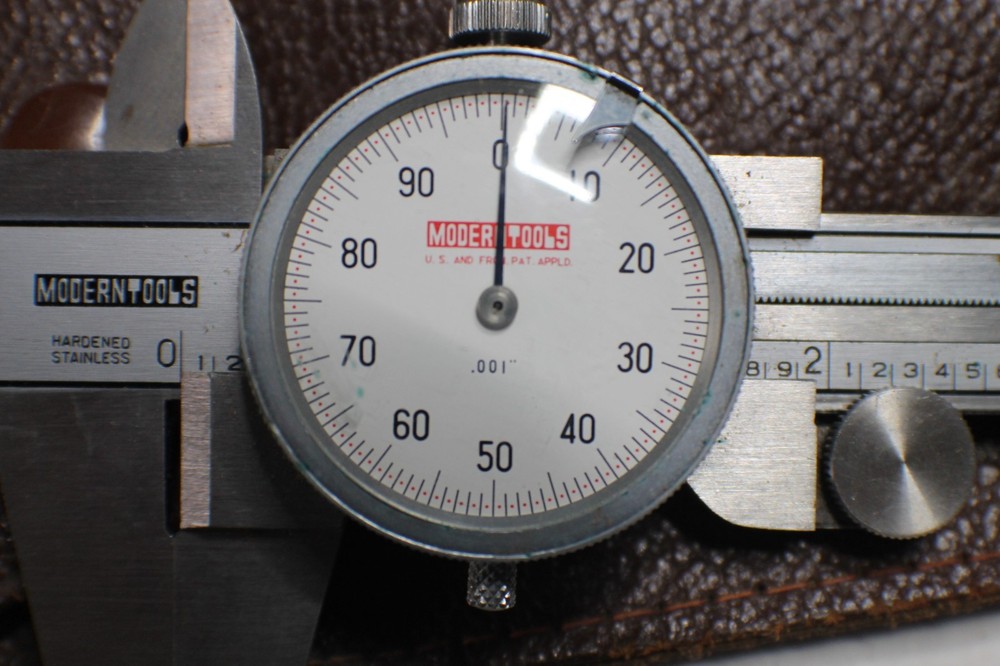Modern Tools 6" Dial Caliper w/case