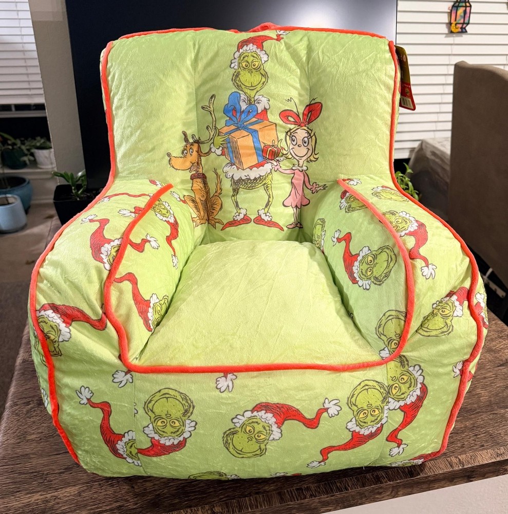 The Grinch Dr. Seuss Pod Beanbag Toddler Chair 17 in W x 20 in H x 17