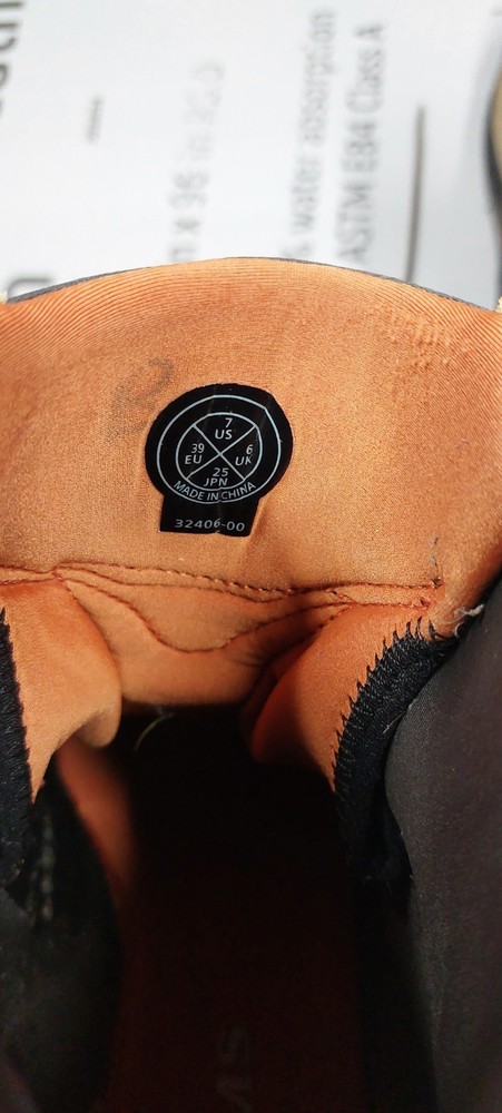 Simms guide boots felt sole with waders