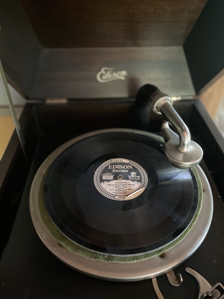 Antique Edison Disc Phonograph