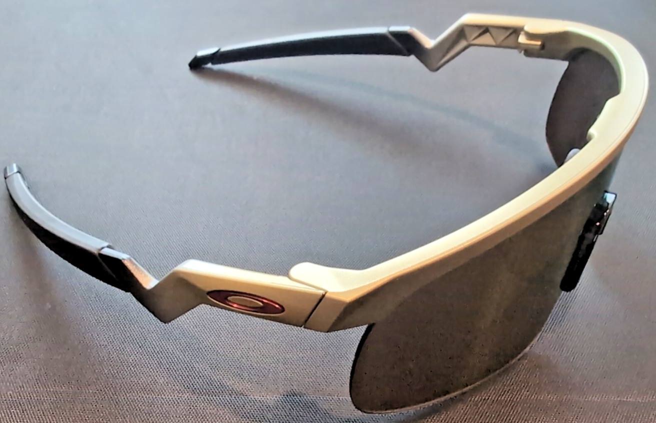 Oakley Resistor Youth Sunglasses Olympic Gold Frame Mahomes 24K NEW, NO BOX