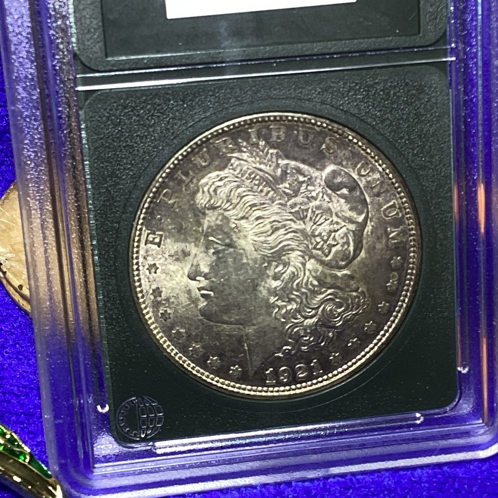 1921 D MORGAN SILVER 💰 ONLY “ D “ MINTED MICRO “ D “ UNCIRCULATED🗝️