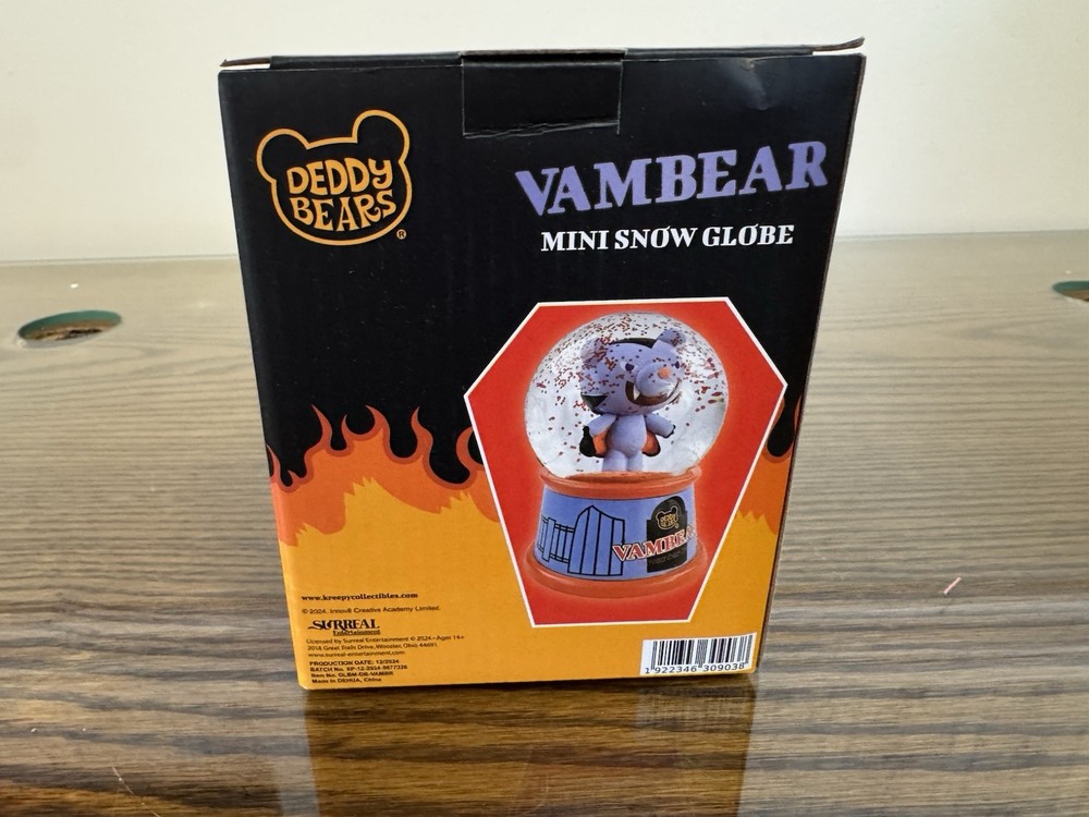 Deddy Bears Vambear Mini Snow Globe